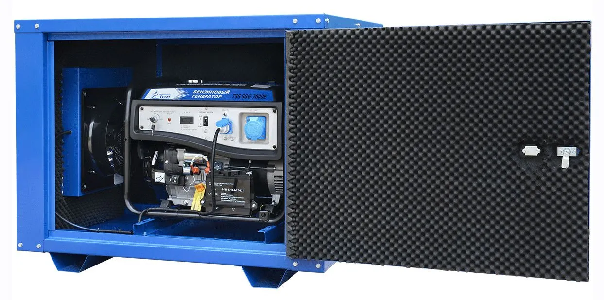 Бензиновый генератор ТСС SGG 12000EHLA в кожухе с АВР